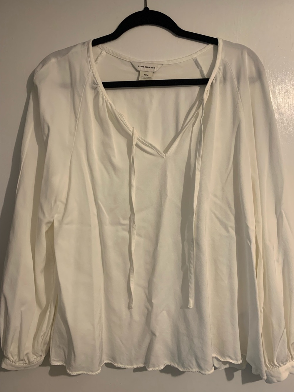 Club Monaco Cream V-Neck Tie-Front Blouse